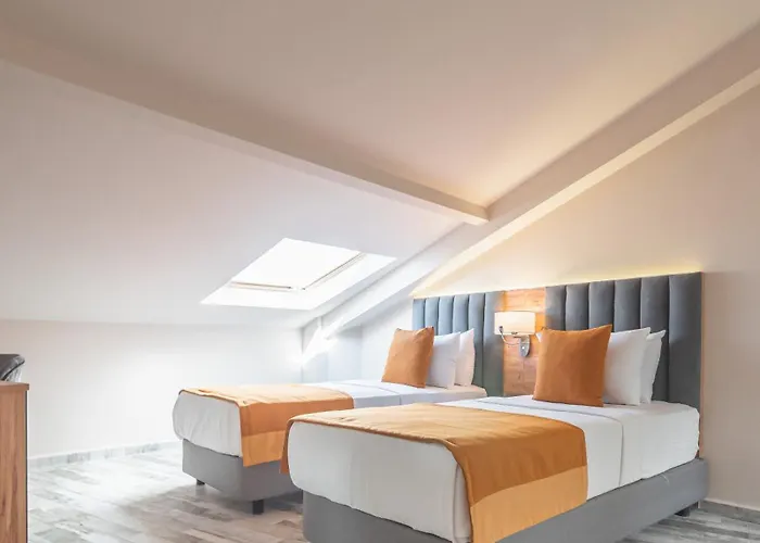 Dalya Aqua & Датча